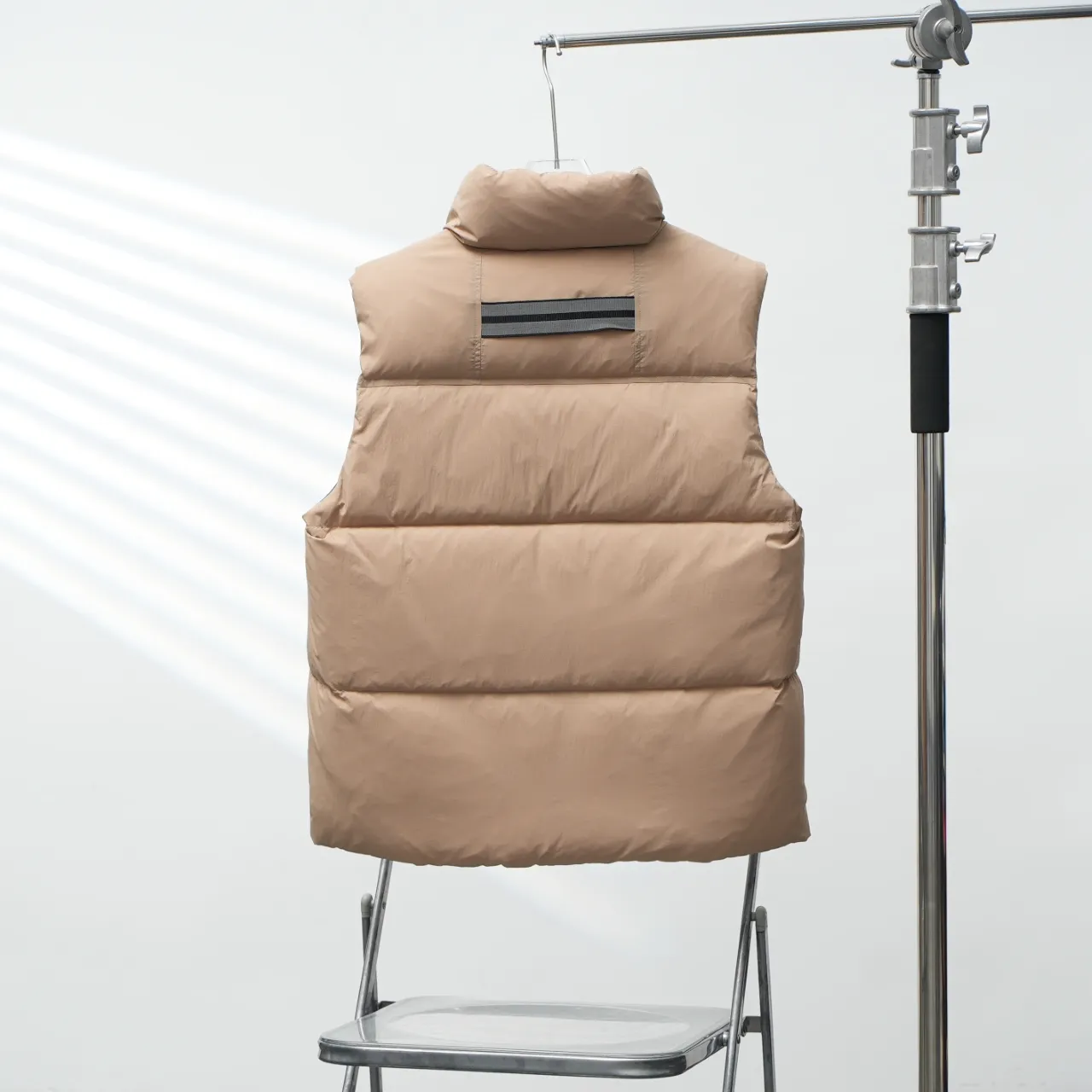 P560 CANADA GOOSE丨Canada Goose 2804 Chest Label Soft Fabric Stand Collar Down Vest Color: Khaki Black Label Size: XS-XXL